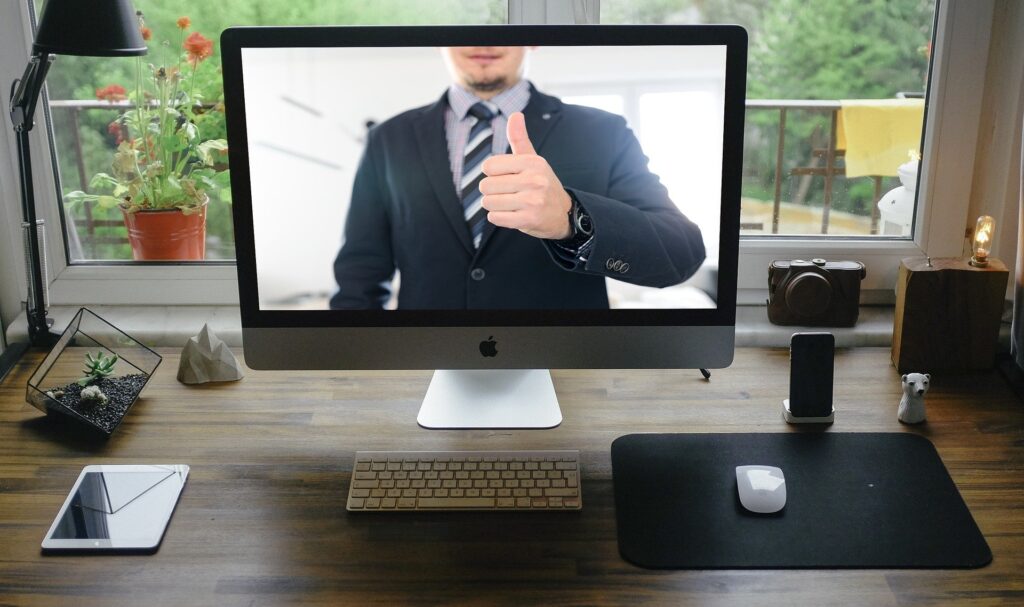 parlare in pubblico on line in video conferenza